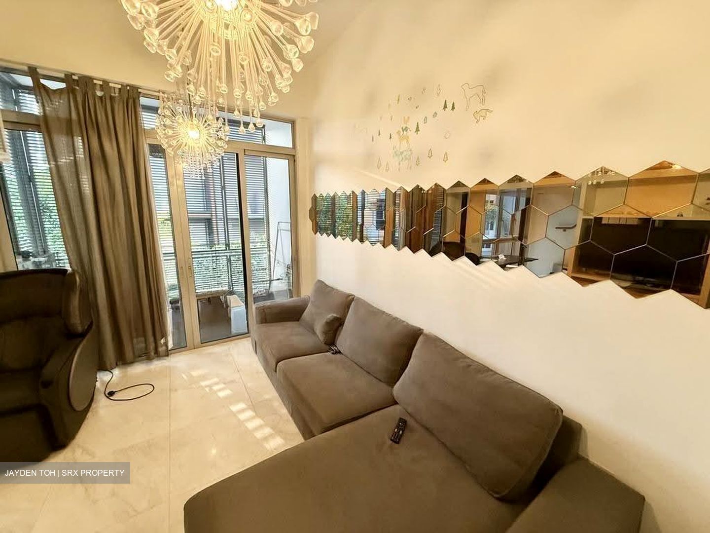 euHabitat (D14), Condominium #625566371